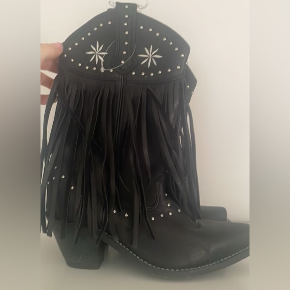 Authentic Leather Nashville Cowgirl Boots!